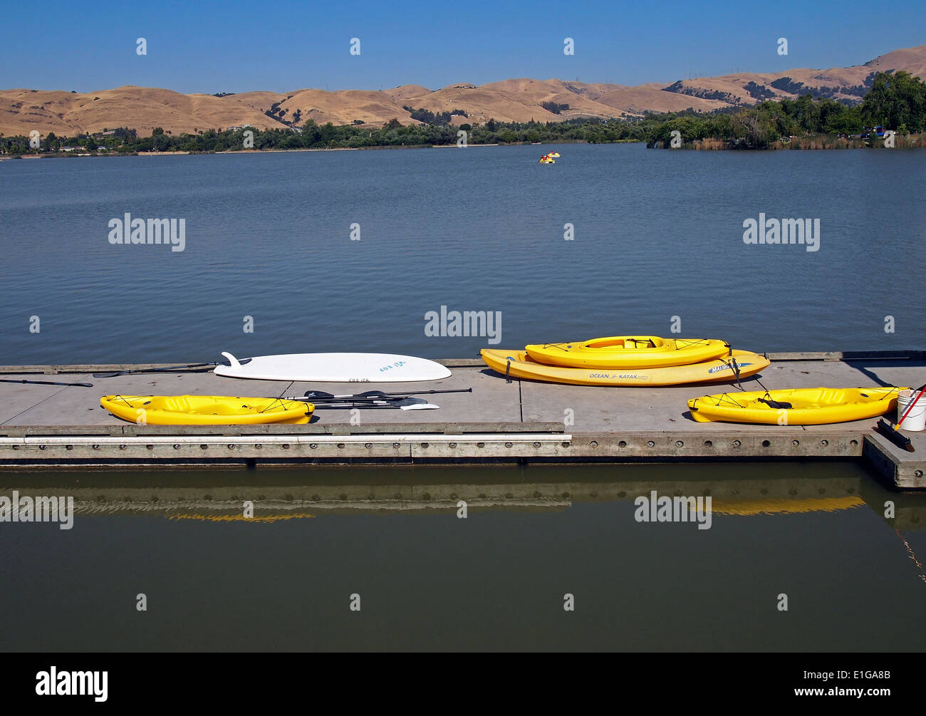 Kayak sur le lac Elizabeth dock, Fremont Banque D'Images
