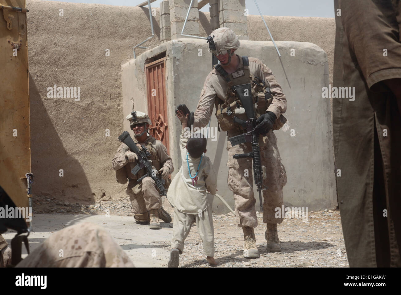 Le Corps des Marines des États-Unis. Joshua Misiewicz avec 3e peloton de la Compagnie Alpha, 1er Bataillon, 5e Régiment de marine, Te Combat Banque D'Images