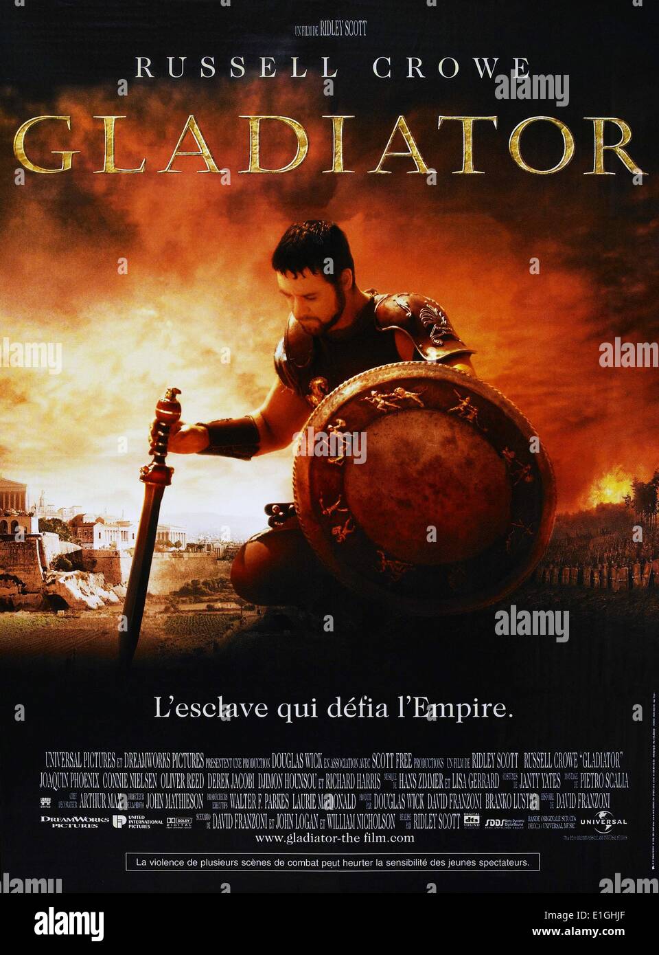 Gladiator 2000 un drame historique épique anglo-américaine du film avec Russell Crowe, Joaquin Phoenix, Connie Nielsen, Ralf Moller et Oliver Reed (dans son dernier rôle au cinéma), Djimon Hounsou, Derek Jacobi, John Shrapnel et Richard Harris. Banque D'Images