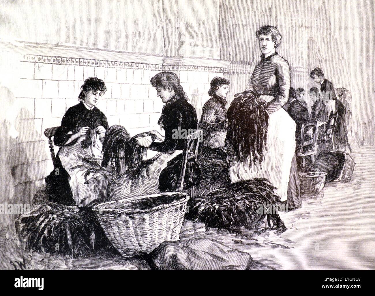 Le tri des feuilles de tabac pour les femmes faire face : cigare cigarette usine de tabac et frères, Liverpool, Angleterre. Dans ''l'anglais Illustrated Magazine'', Londres, 1892. Banque D'Images Le tri des feuilles de tabac pour les femmes faire face : cigare cigarette usine de tabac et frères, Liverpool, Angleterre. Dans ''l'anglais Illustrated Magazine'', Londres, 1892. Banque D'Images