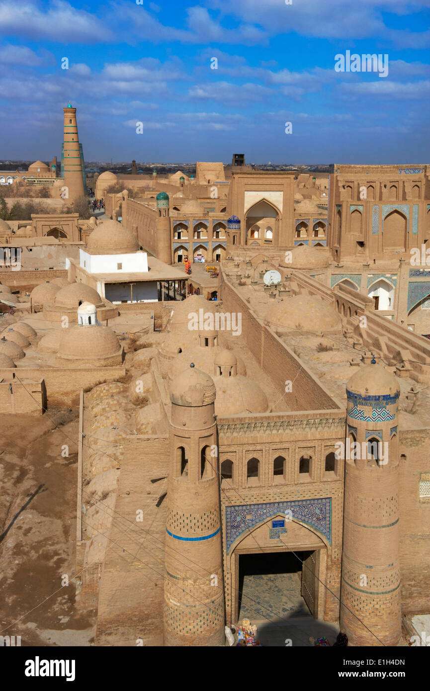 L'Ouzbékistan, Khiva, UNESCO World Heritage, porte est Banque D'Images