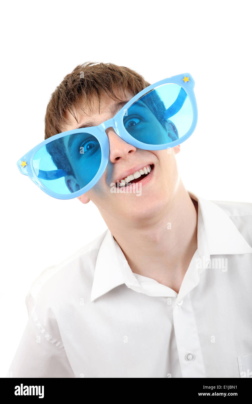 Adolescent en Big Blue Glasses Banque D'Images