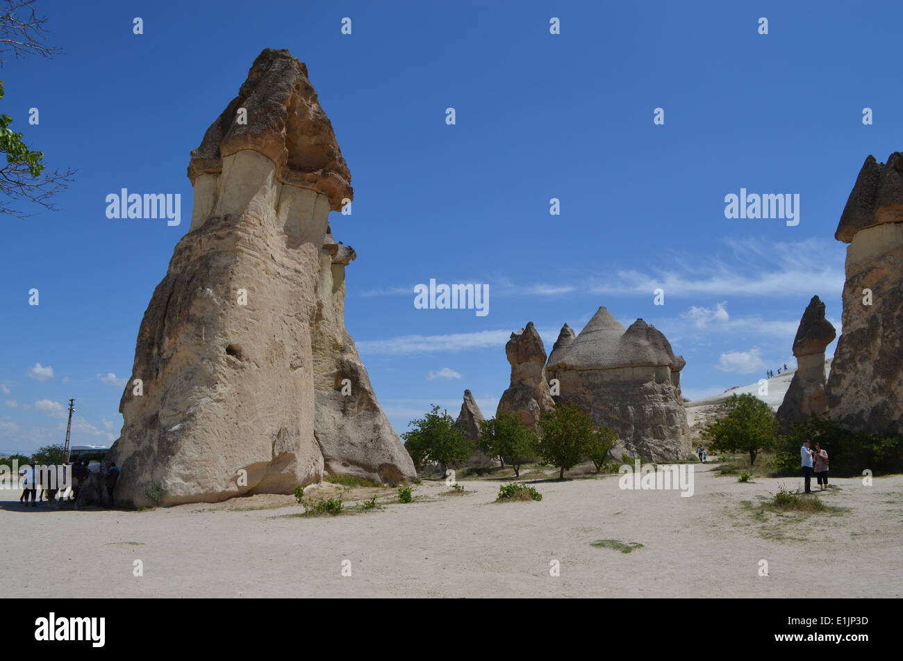 La Cappadoce, en Turquie. Landsof contes étranges avec un chapeau de basalte qui renouvelle lui-même, provoqué par deux volcans,l'Erciyes et Hasan Banque D'Images