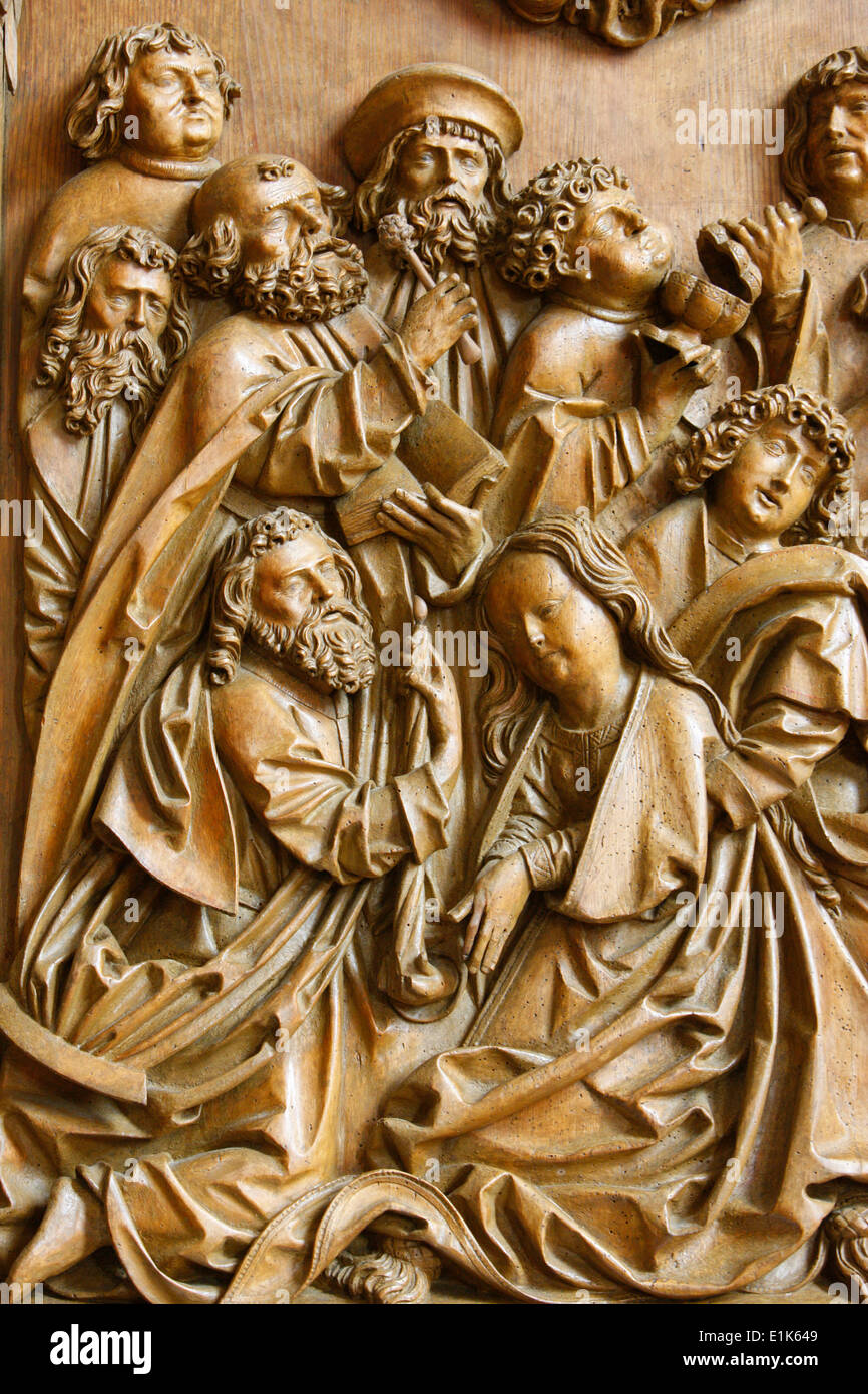 Mauer bei Dresden Église. Autel sculpté, 1509. La mort de la Vierge Marie. Banque D'Images