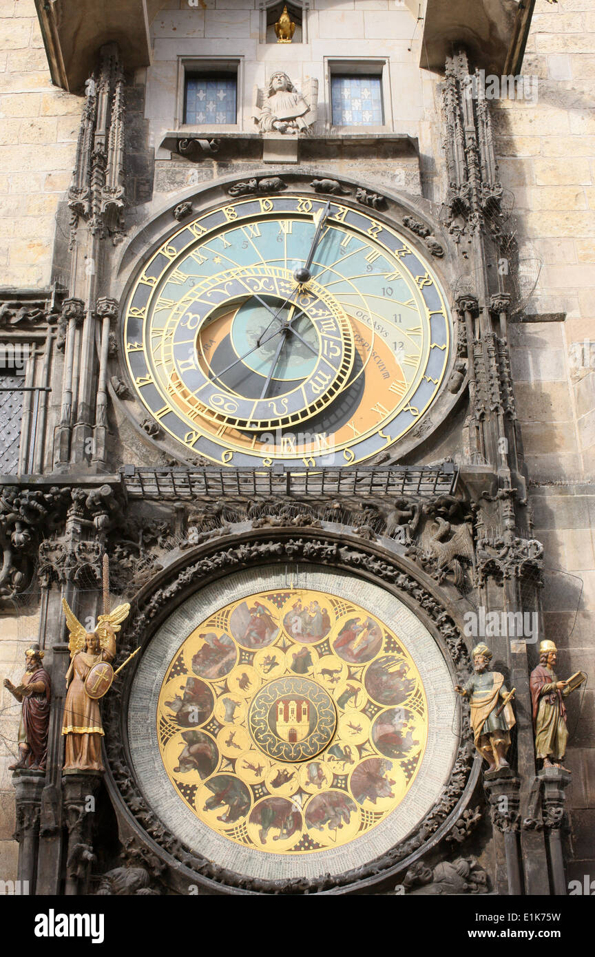 Ancien hôtel de ville de Prague horloge astronomique. 16e siècle. Banque D'Images