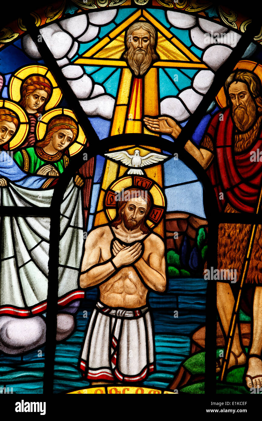 vitrail-repr-sentant-le-bapt-me-de-j-sus-la-cath-drale-holy-trinity