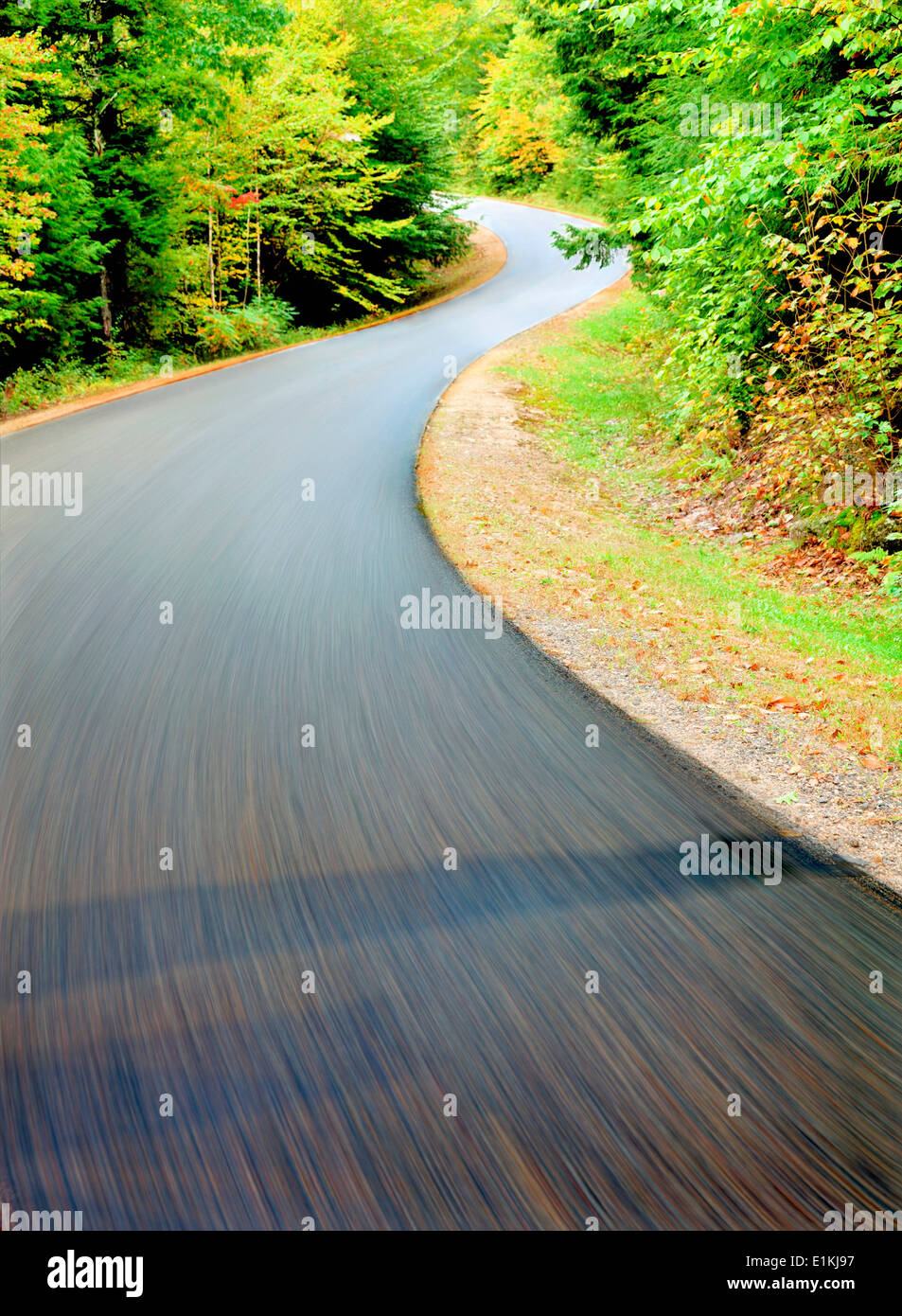 Road blurred motion. Banque D'Images