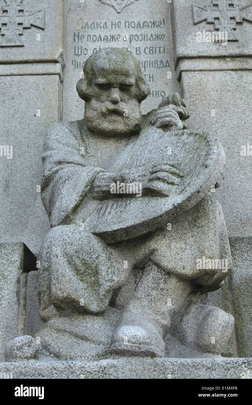 Le monument aux morts des soldats de l'armée ukrainienne de Galicie Jablonne v Podjestedi dans le Nord de la Bohème, en République tchèque. Banque D'Images