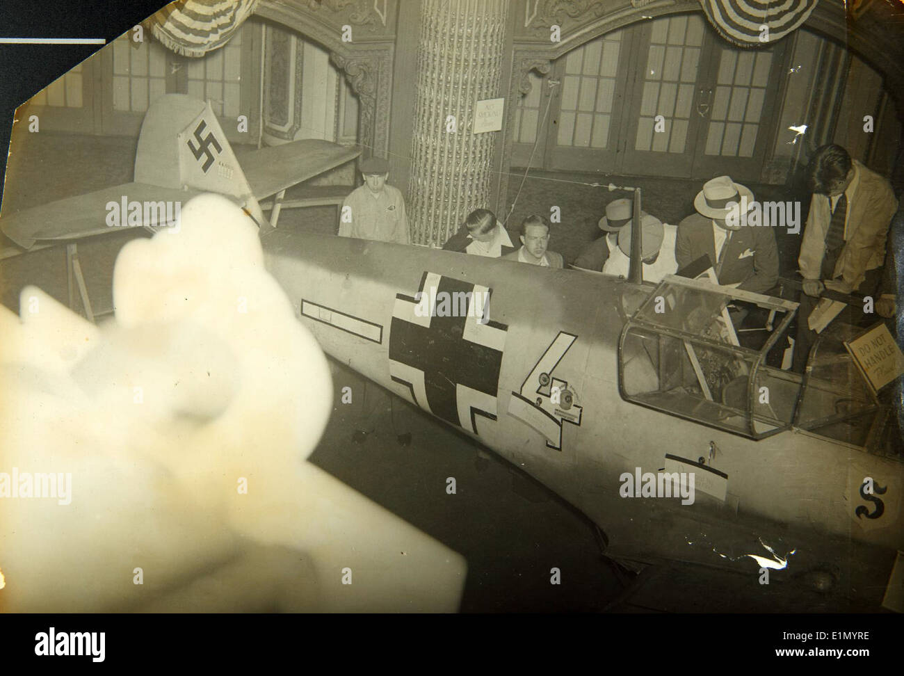 Le Messerschmitt Bf 109b, un chasseur allemand de la seconde Guerre mondiale, était un avion clé de la Luftwaffe. Cette variante capturée, connue pour son agilité et sa puissance de feu, a joué un rôle important dans l'aviation militaire pendant la guerre. Banque D'Images