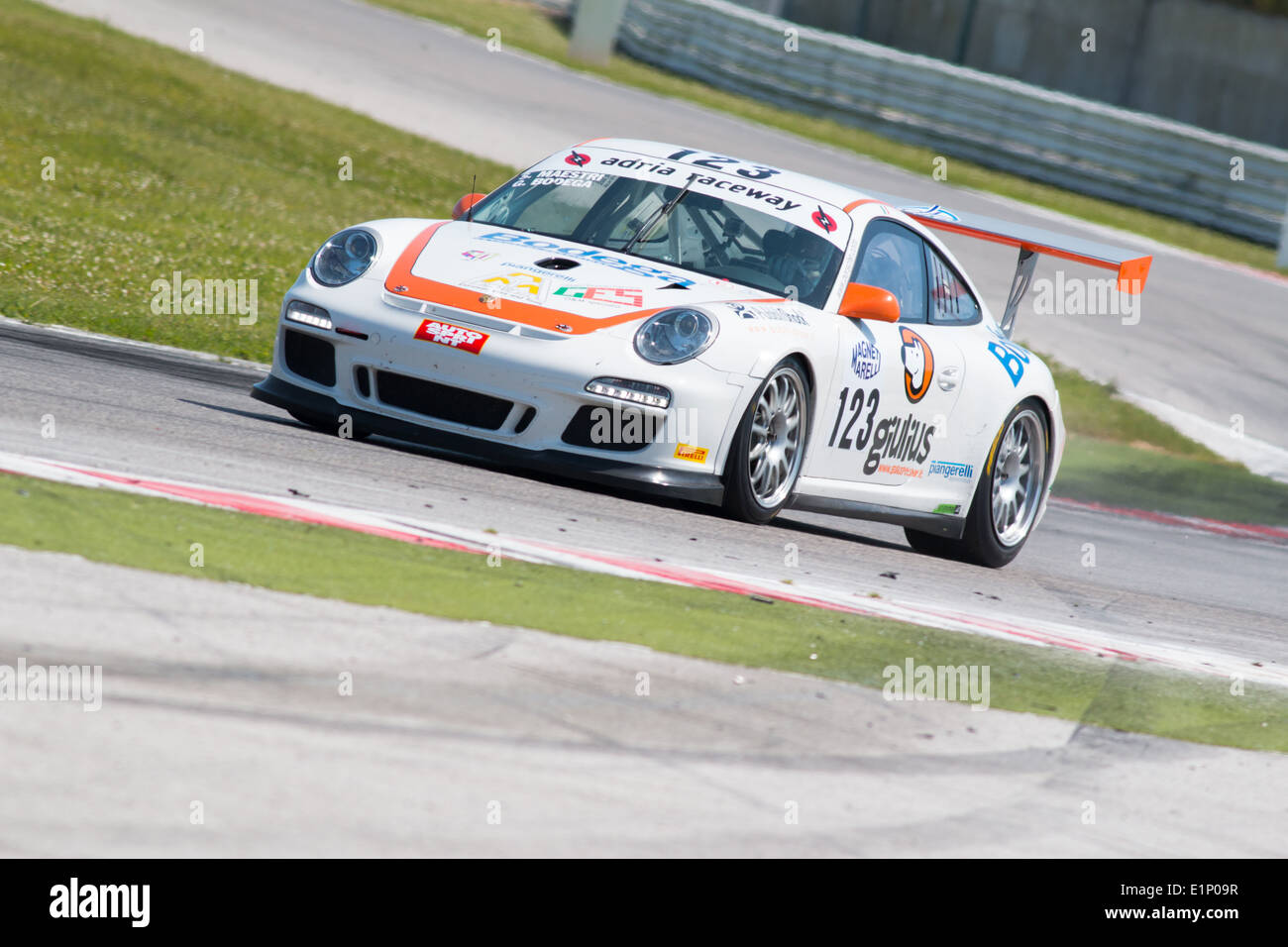 PORSCHE 997 CUP GTC Technologie d'entraînement de l'équipe d'ITALIA, conduit par BODEGA Giuseppe (ITA) et MAESTRI Stefano (ITA) Banque D'Images