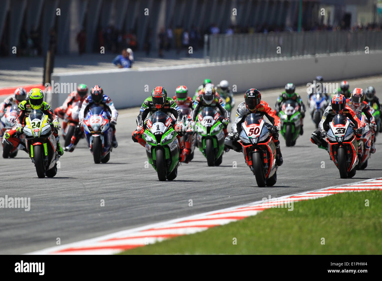 Sepang, en Malaisie. Le 08 juin, 2014. Vue générale du début de course 1 du Championnat du Monde FIM Superbike - Malaisie Tour tenue au Circuit International de Sepang, en Malaisie à Sepang. Credit : Action Plus Sport/Alamy Live News Banque D'Images