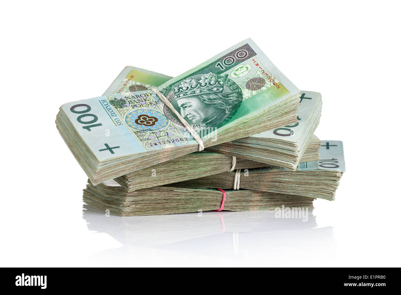 Les billets d'argent polonais sur fond blanc. Pile de paiement Banque D'Images