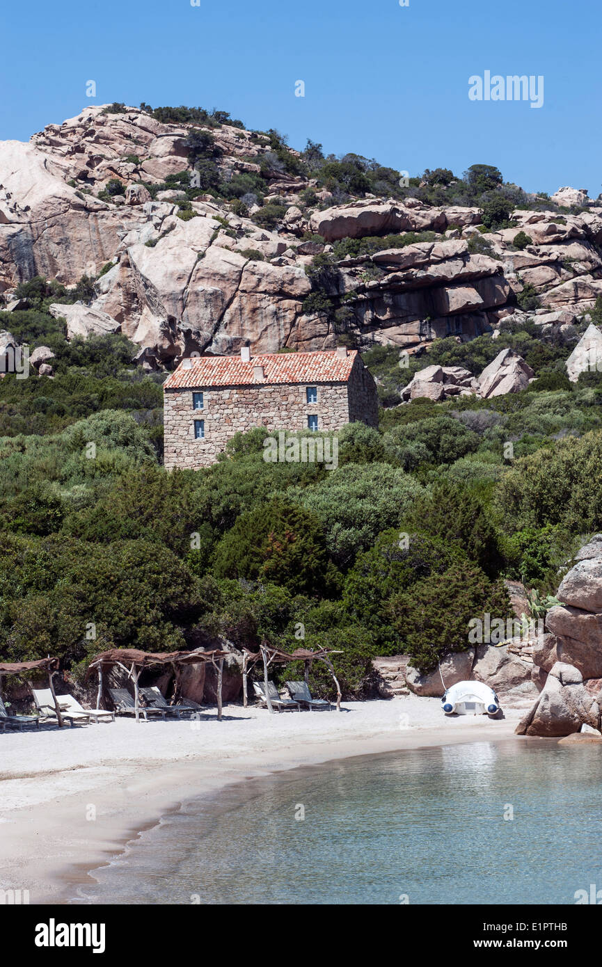 La Table De La Grotte Domaine De Murtoli Corsica
