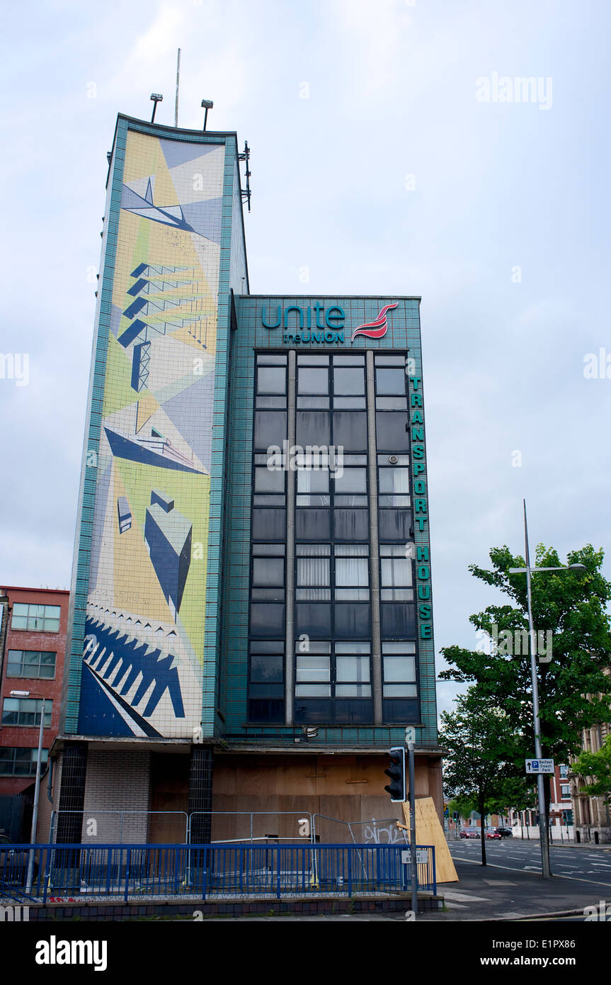Maison de transport de Belfast. Façade de la barricadèrent bureaux d'unir l'Union à Belfast Banque D'Images