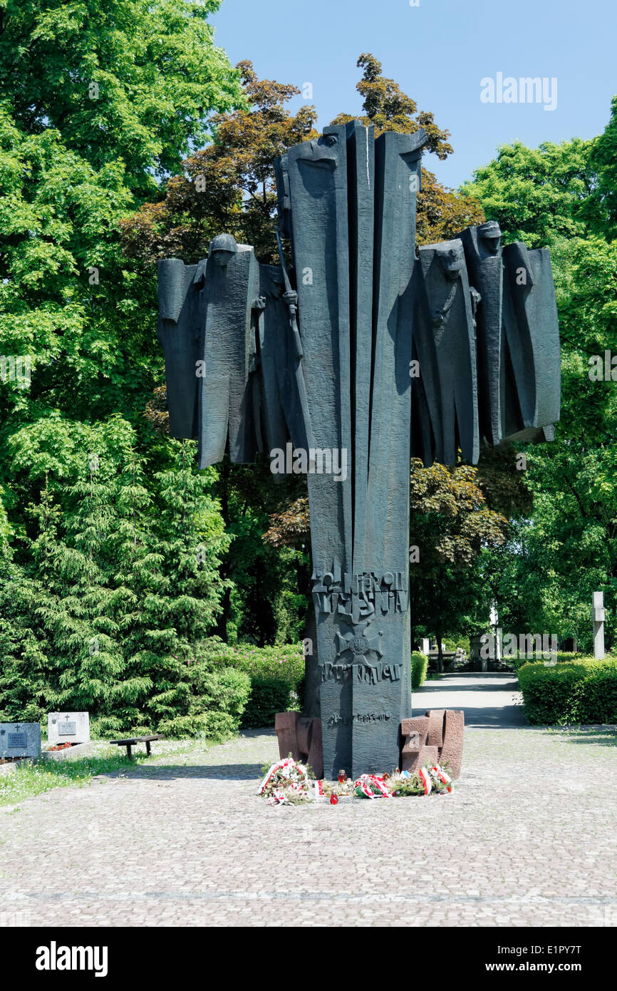 Cimetière militaire de Rakowicki Krakow - Section polonaise Monument Banque D'Images