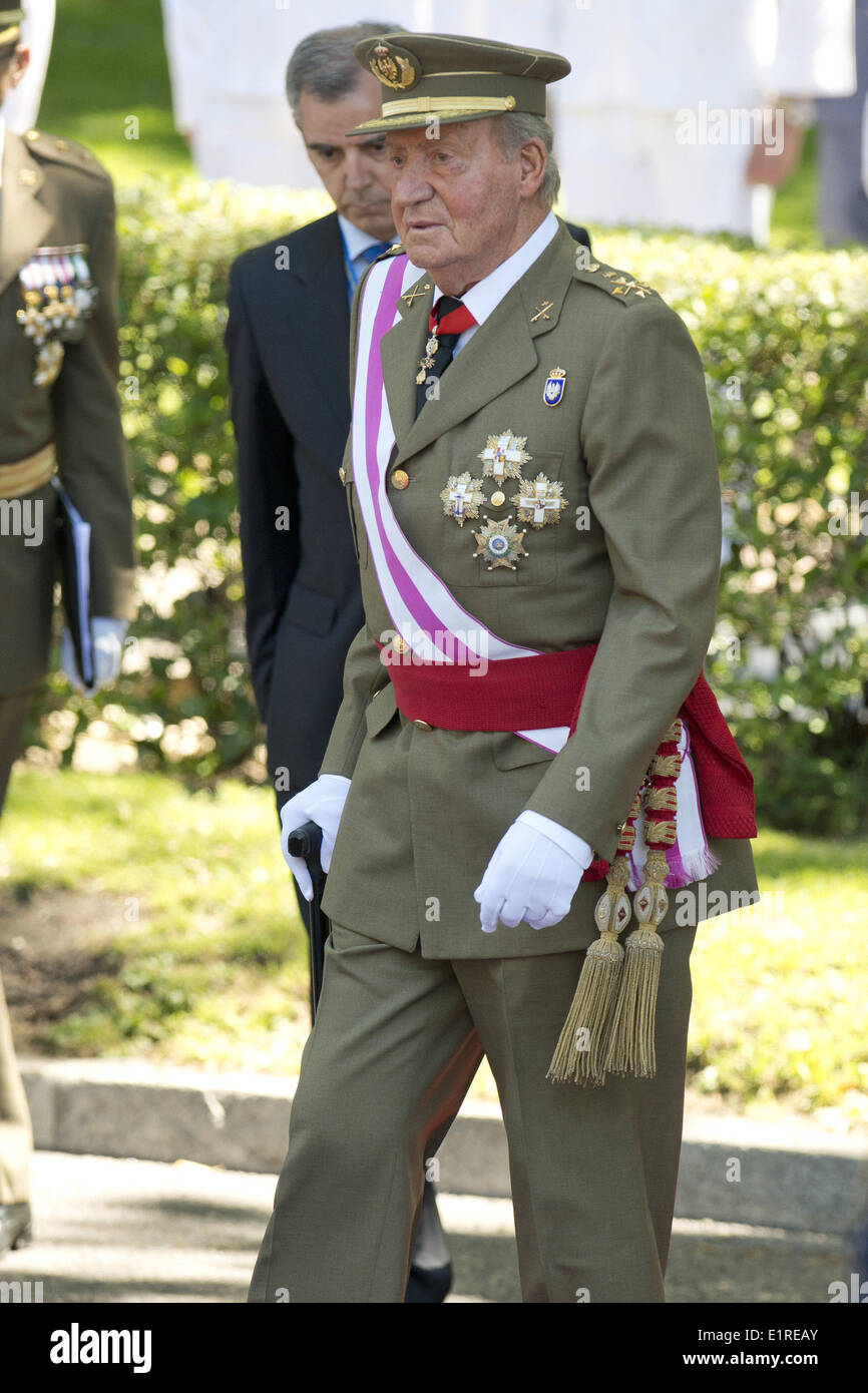 Madrid, Espagne. 8 juin, 2014. Roi d'Espagne Juan Carlos et la Reine Sofia lors d'assister à un hommage aux soldats tombés au cours de la journée des forces armées à Madrid le 8 juin 2014.Photo : Oscar Gonzalez/NurPhoto NurPhoto © Oscar Gonzalez//ZUMAPRESS. © ZUMA Press, Inc./Alamy Live News Banque D'Images