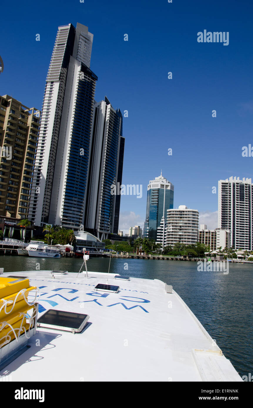 L'Australie, Queensland, Gold Coast, paradis des surfeurs. Wyndham Cruises visite guidée en bateau. Banque D'Images