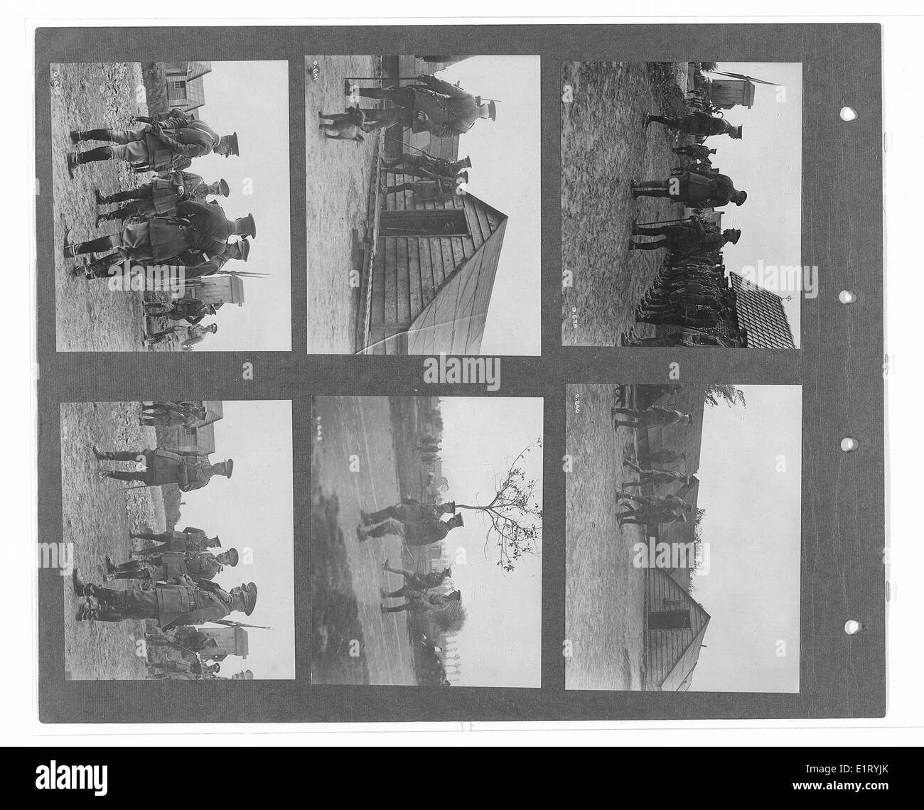 Ce volume de photographies de guerre officielles canadiennes se concentre sur diverses unités militaires qui ont reçu des honneurs ou ont été mentionnées dans des dépêches, y compris les 15e sikhs, le 39e Garhwalis et d'autres, pendant la première Guerre mondiale Banque D'Images