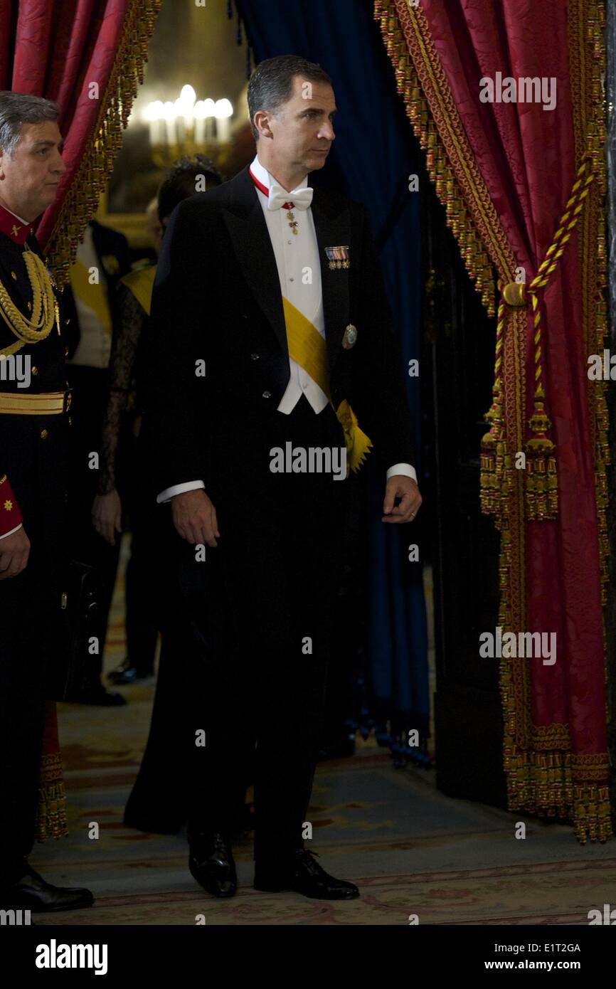 Madrid, Espagne. 9 juin, 2014. Le Roi Juan Carlos d'Espagne, la Reine Sofia d'Espagne, le Prince Felipe d'Espagne et de la princesse Letizia d'Espagne assister à un dîner de gala avec le président du Mexique Enrique Pena Nieto et Mme Angelica Rivera au palais royal le 9 juin 2014 à Madrid Crédit : Jack Abuin/ZUMAPRESS.com/Alamy Live News Banque D'Images