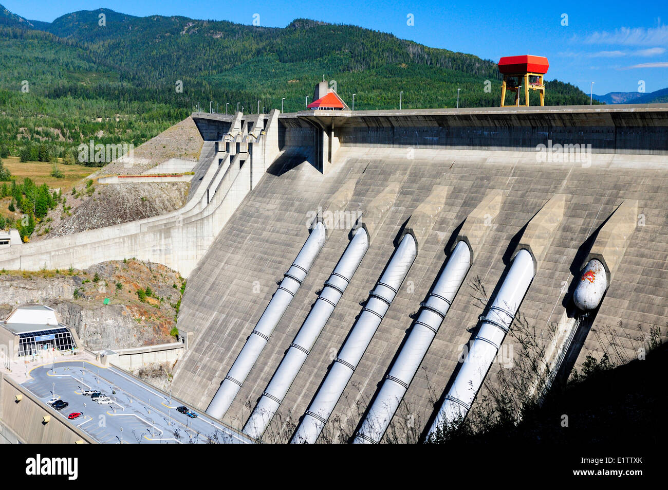 Le barrage Revelstoke, près de Revelstoke, en Colombie-Britannique. Banque D'Images