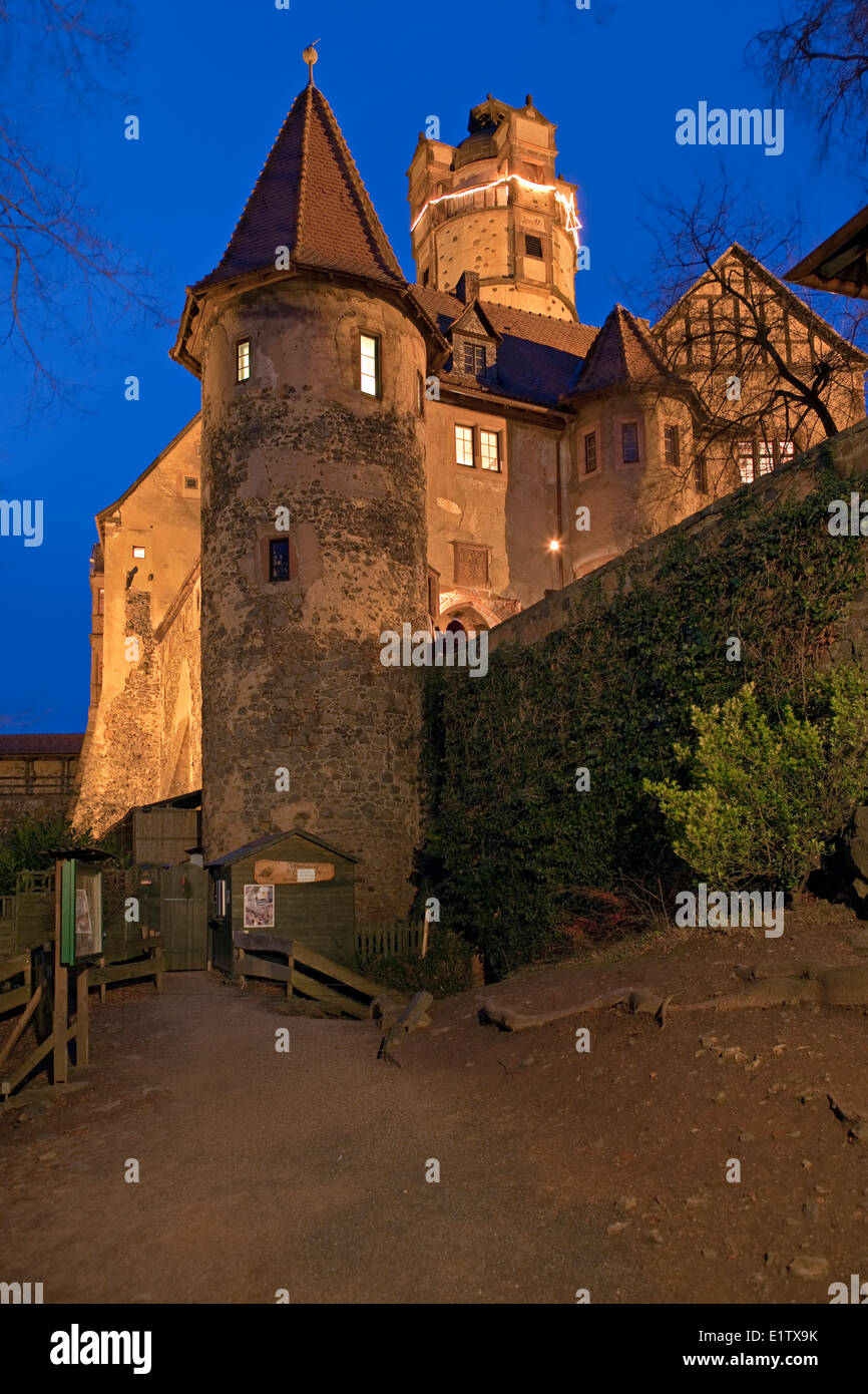 Tours et architecture de la Burg Ronneburg (Burgmuseum), Ronneburg Château, au crépuscule, Ronneburg, Hesse, Allemagne, Europe. Banque D'Images