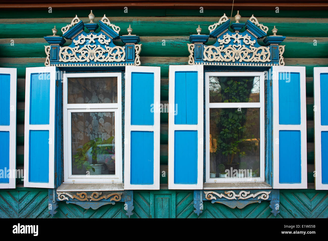 La Russie, en Sibérie, d'Irkoutsk, de l'architecture en bois Banque D'Images La Russie, en Sibérie, d'Irkoutsk, de l'architecture en bois Banque D'Images