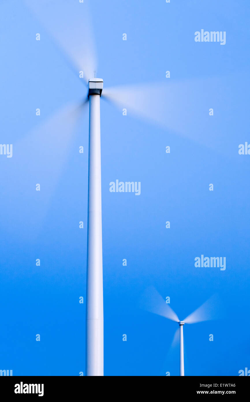 Les moulins à vent près de Trochu, Alberta, Canada Banque D'Images