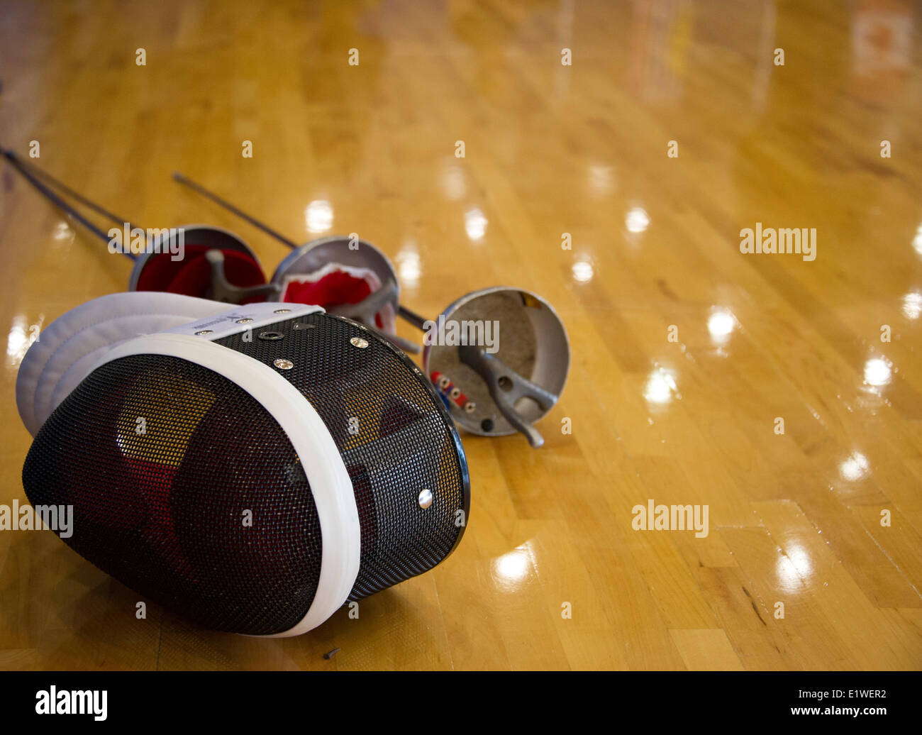 Vancouver Grand Prix de l'épée masculine 2013 à Richmond Olympic Oval. Richmond (Colombie-Britannique) Canada Photographe Frank Pali Banque D'Images