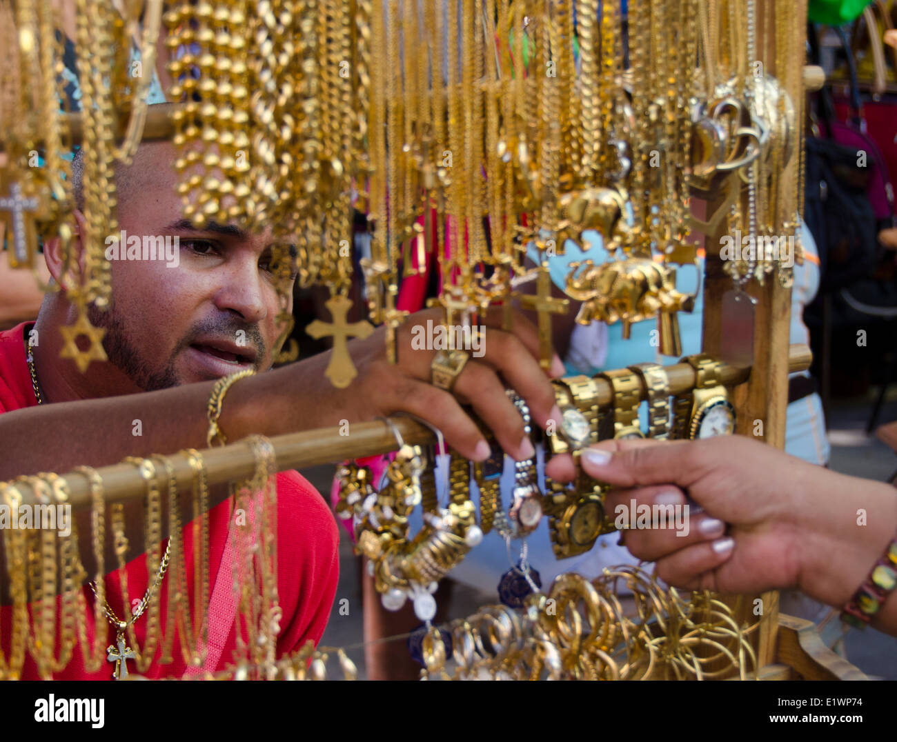Fournisseur de bijoux, La Havane, Cuba Photo Stock - Alamy