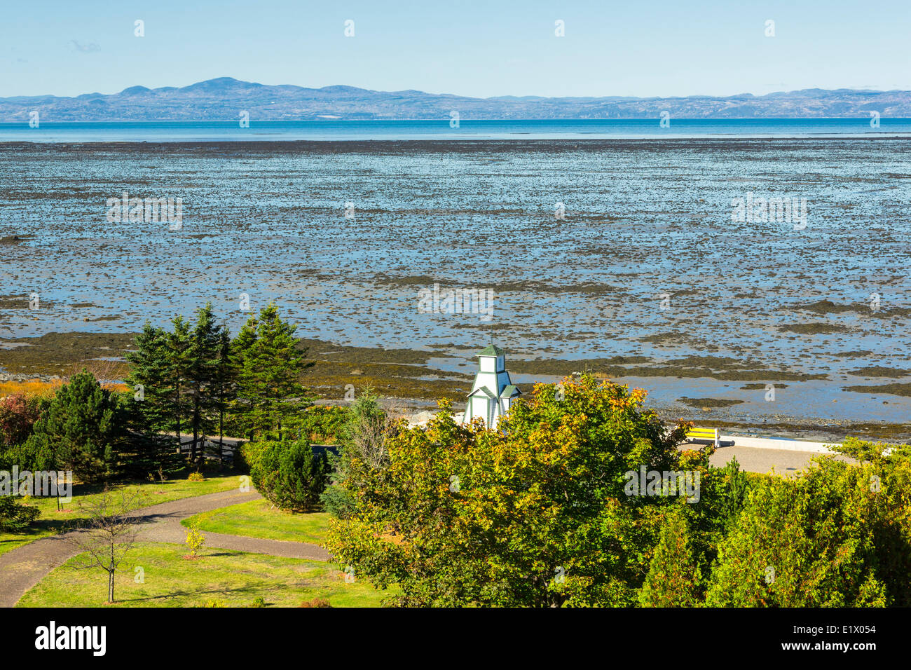 Paysage au bord du fleuve st laurent Banque de photographies et d ...