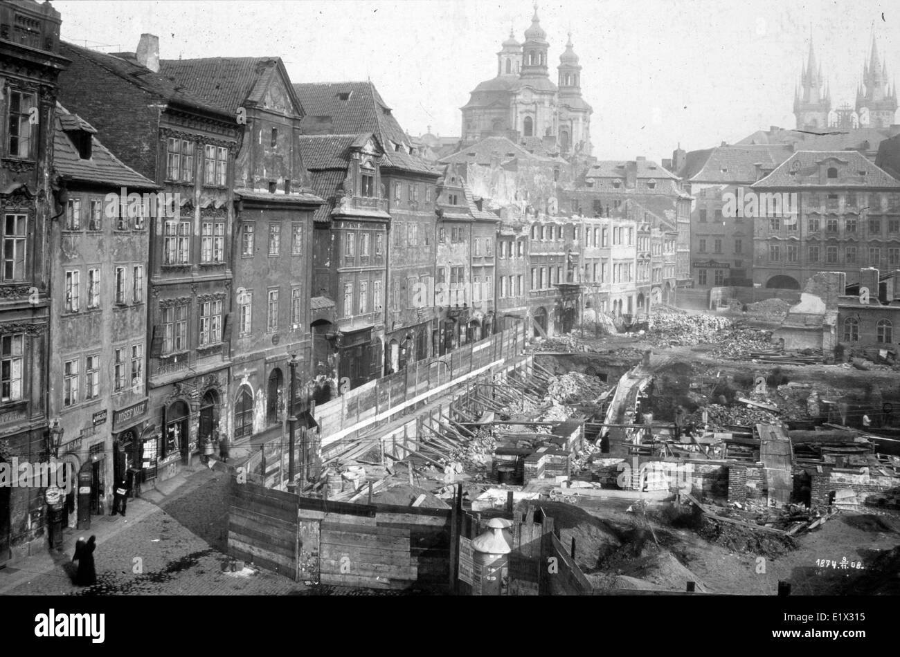 Quartier juif de Prague, l'ancien ghetto juif de la vieille ville. c. 1920. L'Autriche-Hongrie Banque D'Images