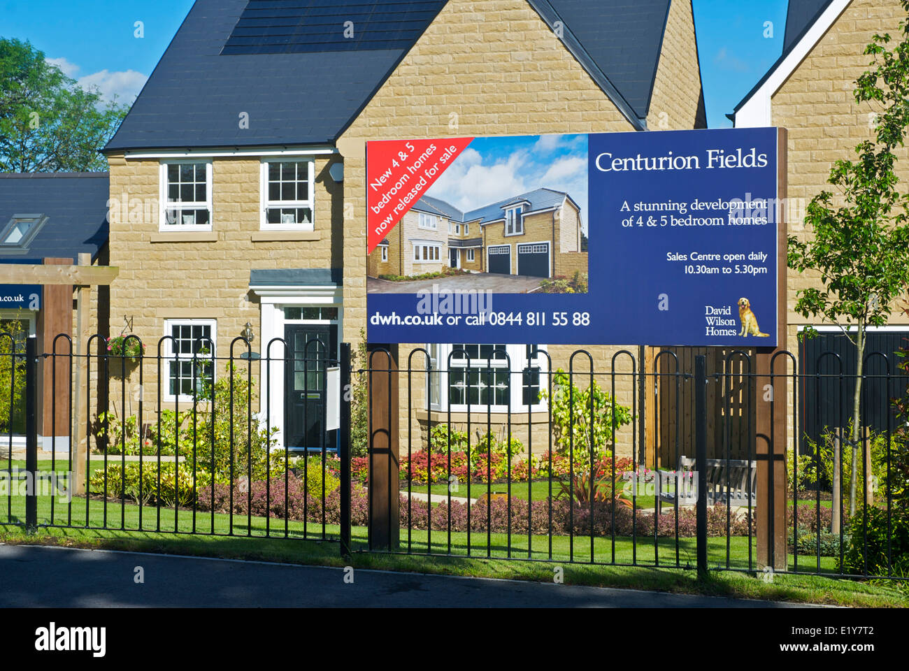 Développement de nouveaux logements - Centurion - Champs dans Adel, près de Leeds, West Yorkshire, England UK Banque D'Images