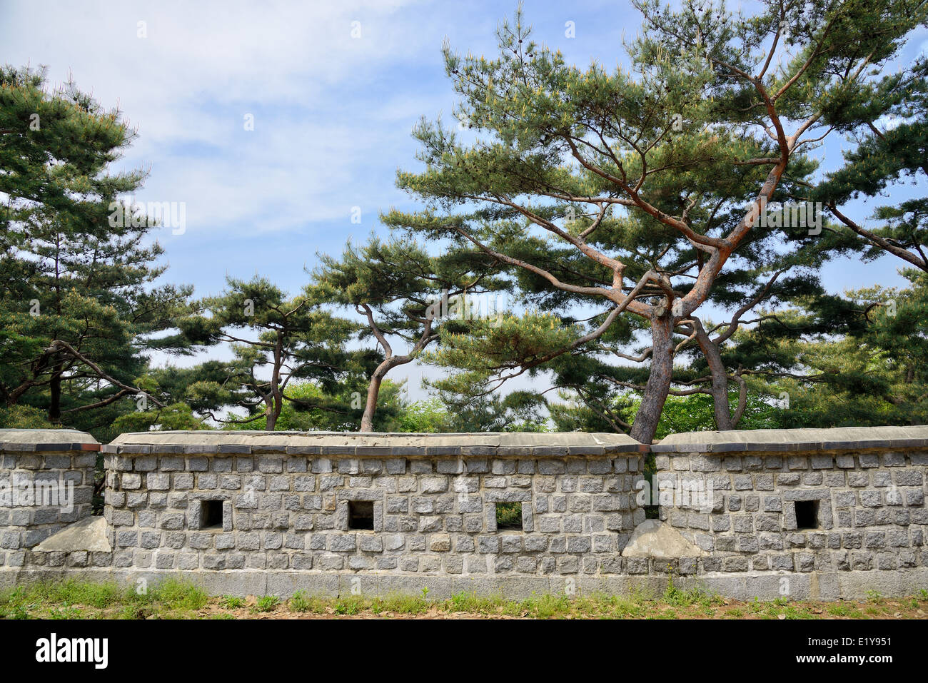 Au mur sud-ouest de l'Éperon de l'Yongdo Sunwon appelé Hwaseong Banque D'Images