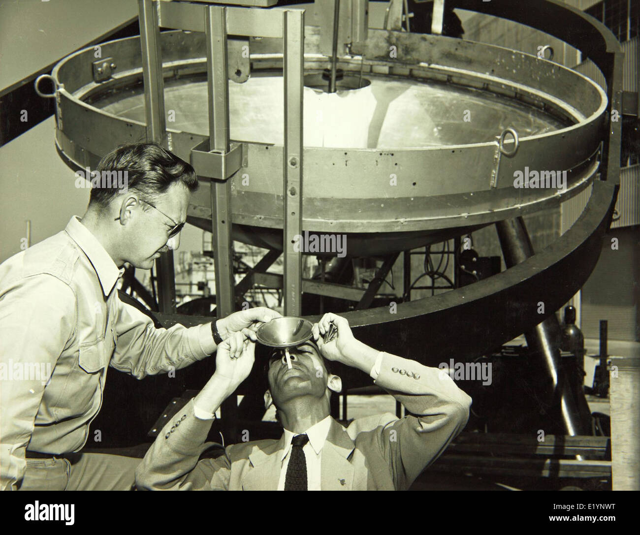 Le Convair/General Dynamics ft. L'usine Worth, opérationnelle de 1955 à 1969, a été cruciale dans le développement d'avions militaires, y compris les avions de chasse. L'installation était une partie importante de l'industrie aéronautique de l'ère de la guerre froide. Banque D'Images