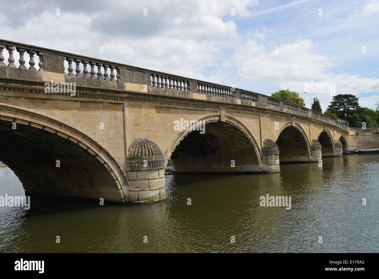 Pont Henley on Thames, Oxfordshire, UK -1 Banque D'Images