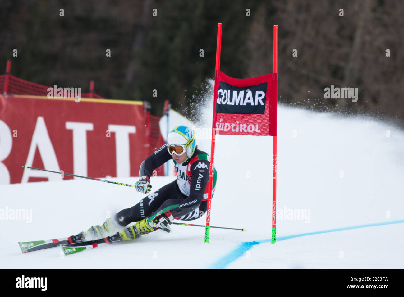 L'Alta Badia, ITALIE 22 décembre 2013. concurrence dans l'AUDI FIS Ski World Cup MEN'S slalom géant. Banque D'Images