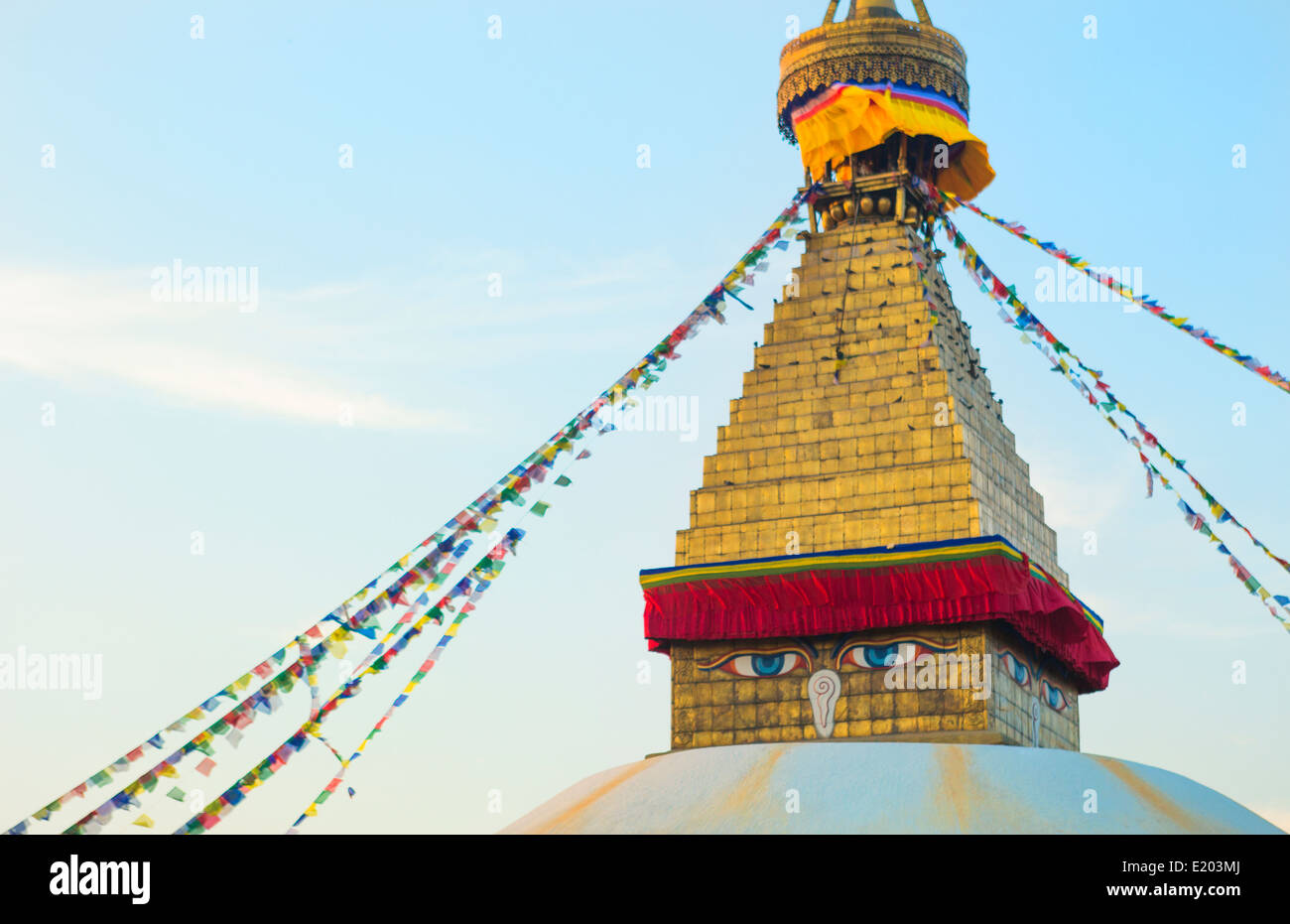 Le Népal Katmandou Stupa Boudhanath au célèbre temple religieux Banque D'Images