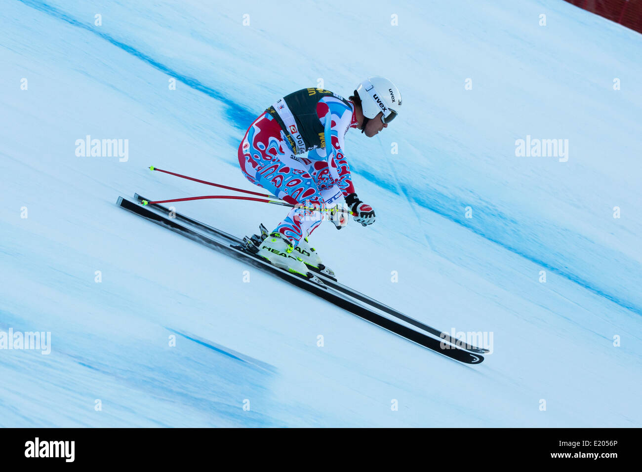 Johan CLAREY (FRA) est entraînée vers le bas la piste Saslong compétitive dans une AUDI FIS Ski World Cup MEN'S EN DESCENTE sur la piste Saslong Banque D'Images