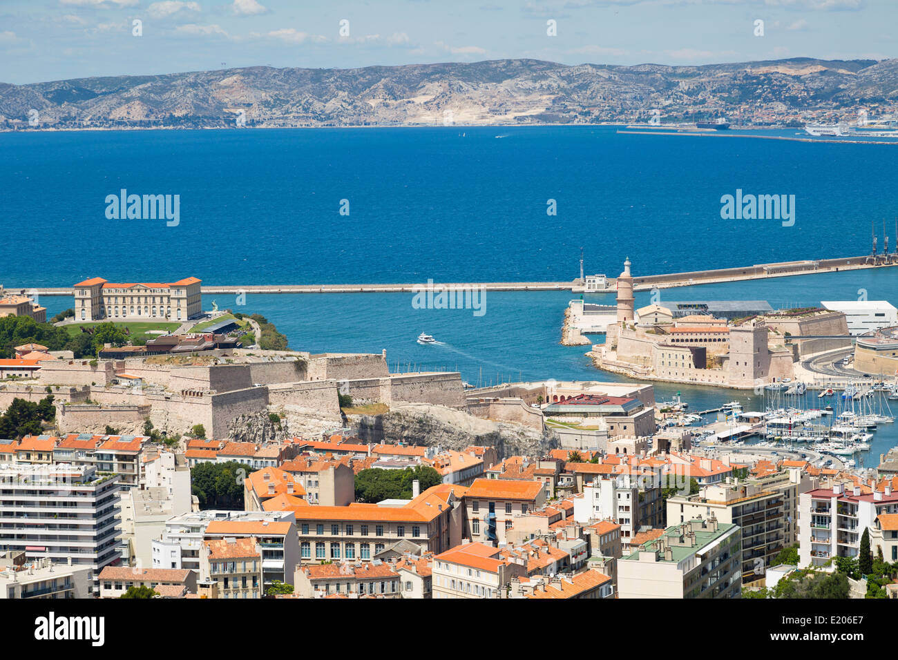 Vue aérienne sur le Bas Fort Saint Nicolas à Marseille, France Banque D'Images