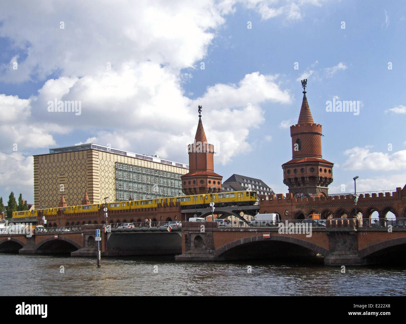 Oberbaumbrücke Berlin Allemagne Banque D'Images