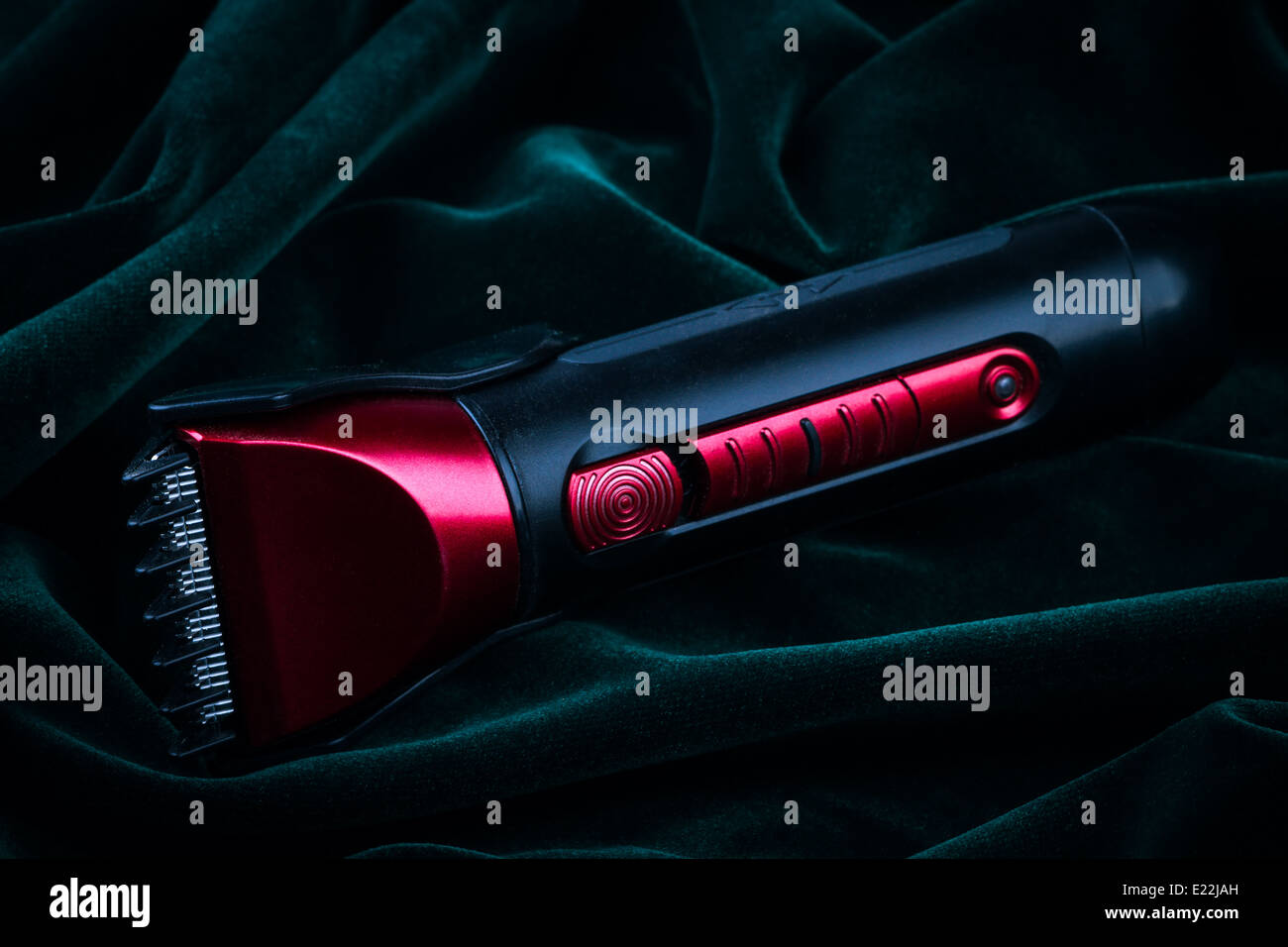 Hair clipper sur fond vert Banque D'Images