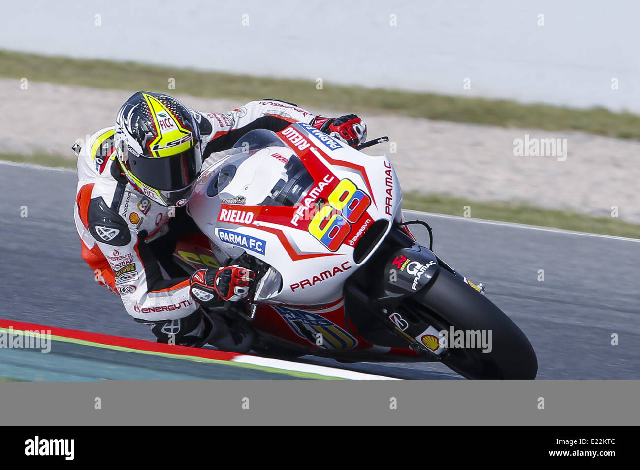 Bacelona, Espagne. 13 Juin, 2014. Barcelone Espagne -13 juin : Yonny Hernandez dans Moto GP la pratique libre célébrée dans le circuit de Barcelona-Catalunya, le 13 juin 2014 Photo : Mikel Trigueros/Urbanandsport Nurphoto/crédit : Mikel Trigueros/NurPhoto ZUMAPRESS.com/Alamy/Live News Banque D'Images