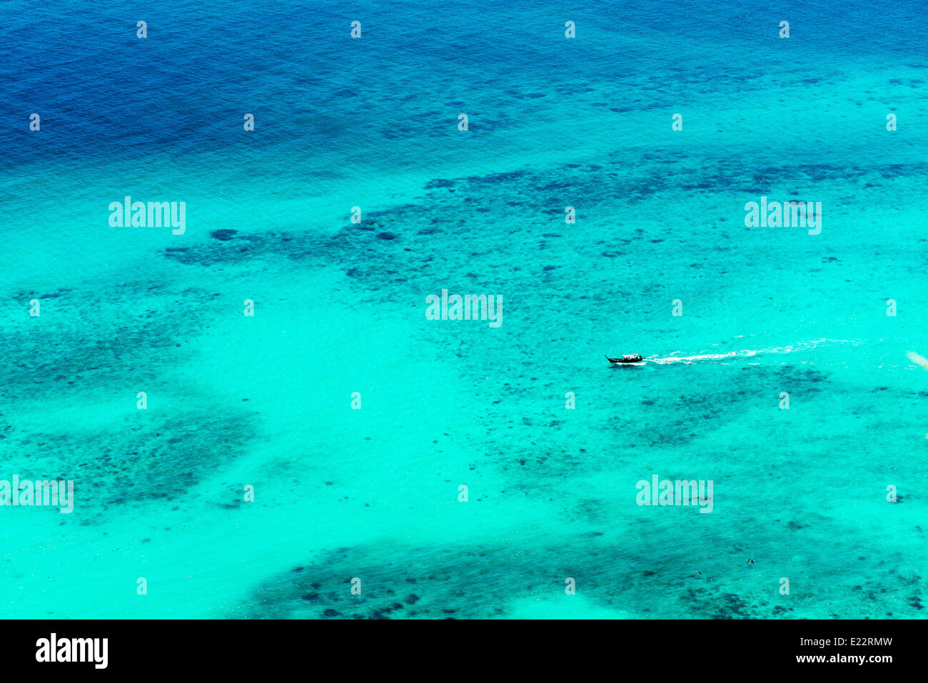 De superbes plages tropicales du parc national marin de Tarutao, Satun, le sud de la Thaïlande Banque D'Images