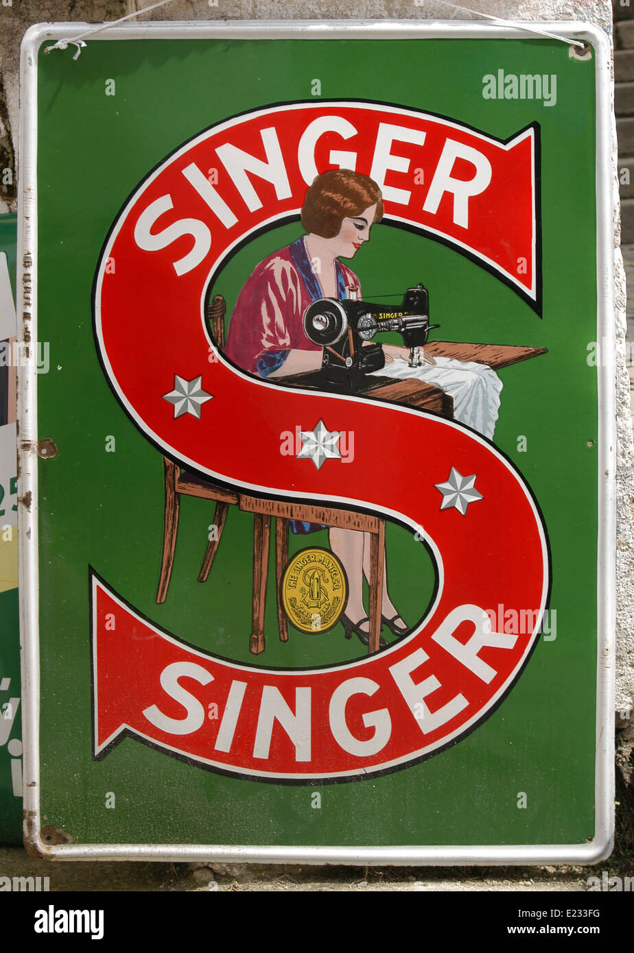 Publicité singer machine a coudre Banque de photographies et d’images à ...