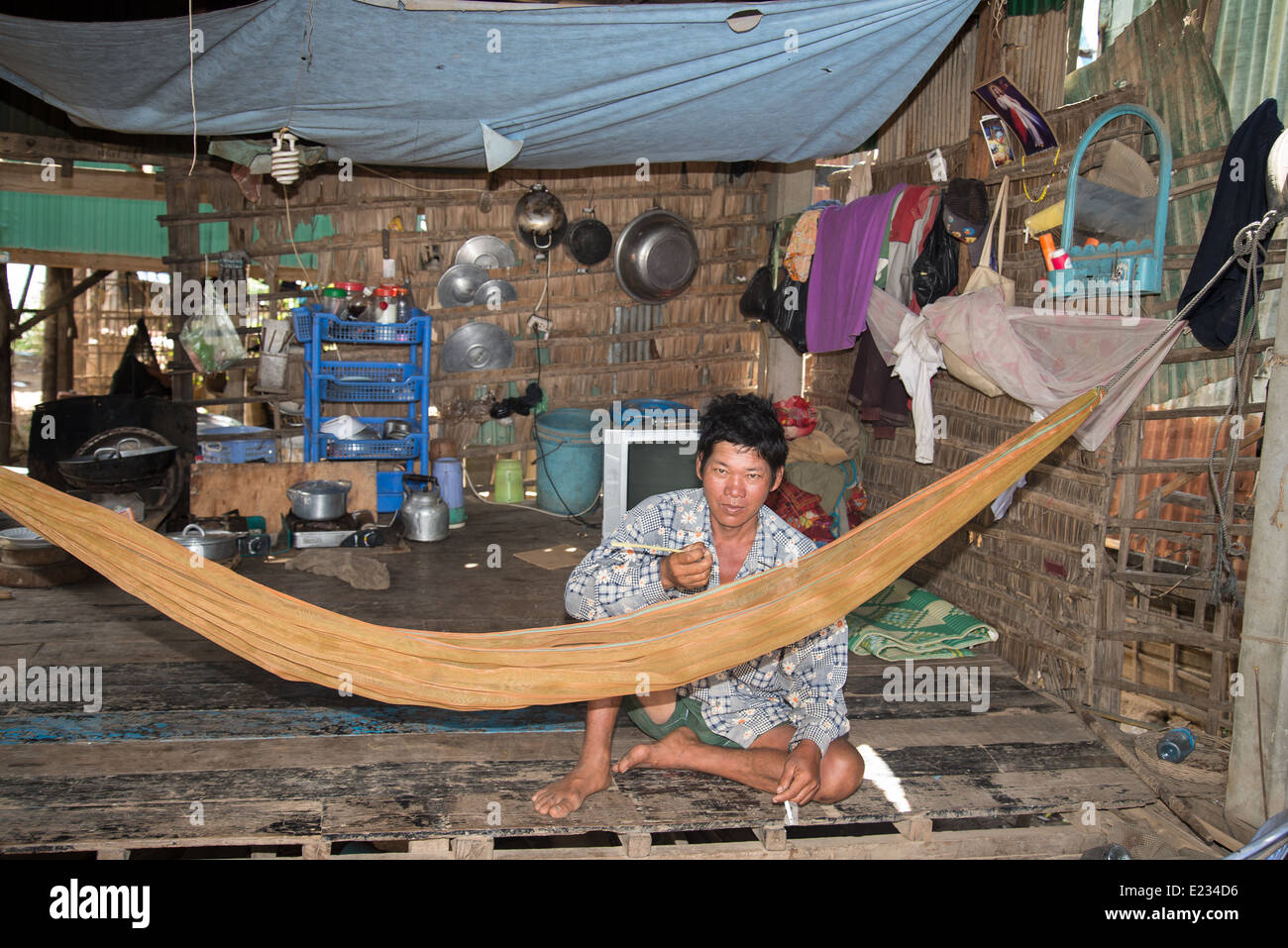 Bateau, ceux, Cambodge, ,bateaux, rivière, maison, sur, le, l'eau, le Cambodge, flottante, village, Phnom Penh,, Banque D'Images