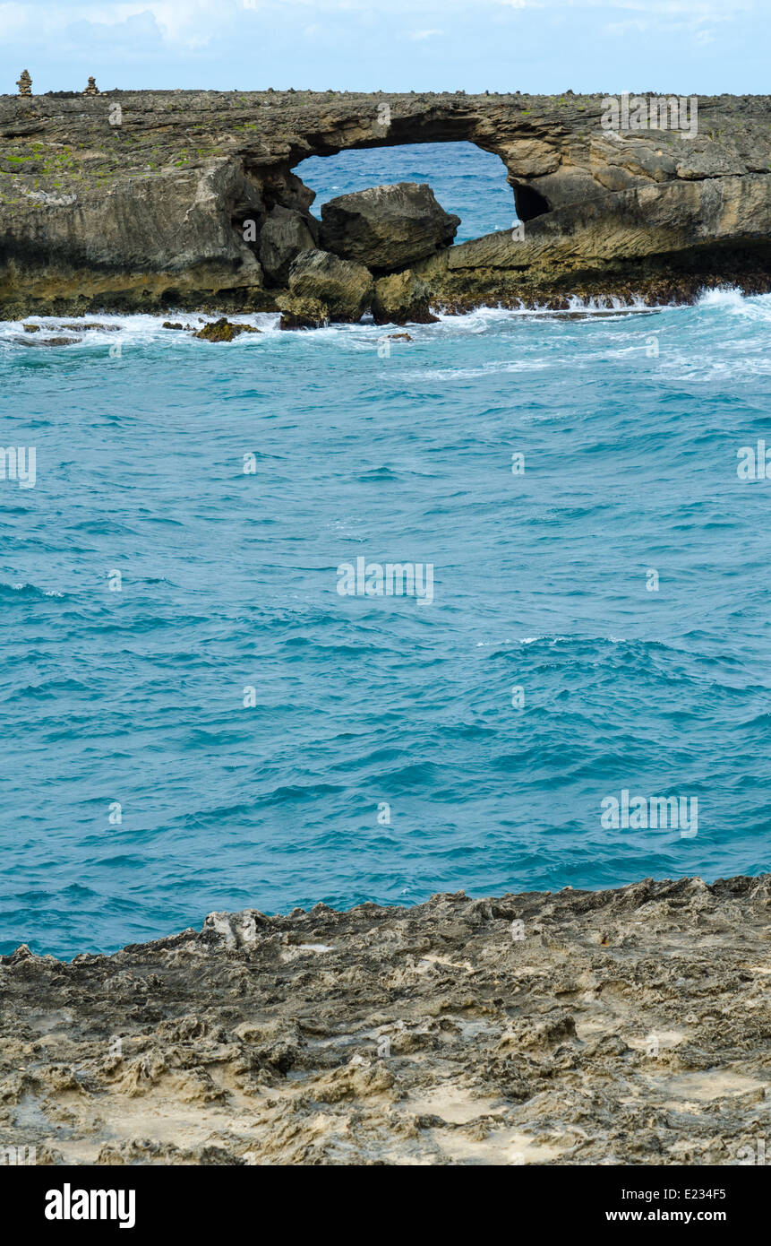 Le passage de la mer cachée près de La'ie Point sur Oahu, Hawaii. Banque D'Images