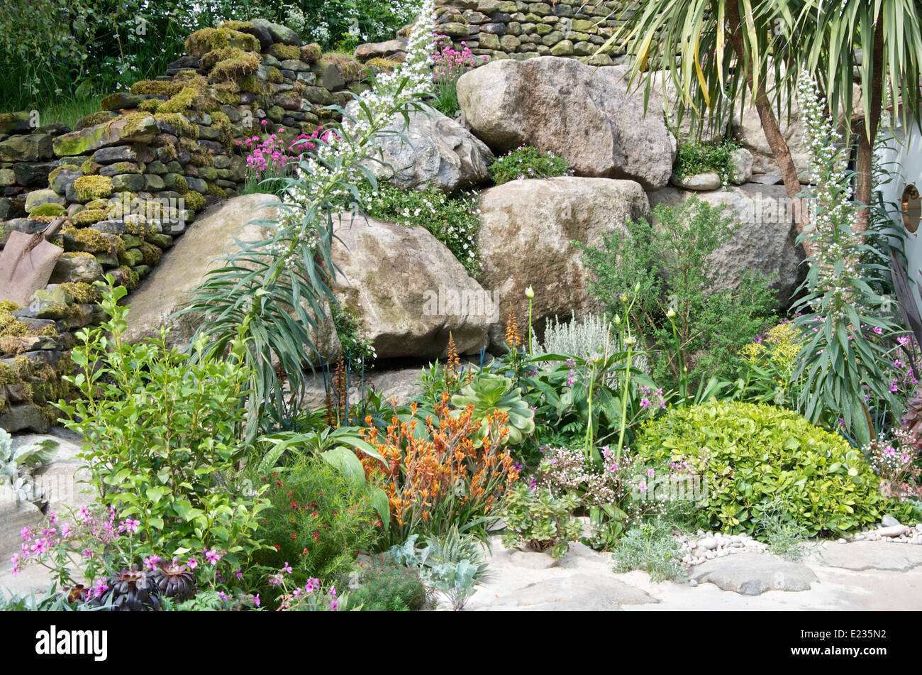 Rock et côtières de l'ensemencement dans le jardin 'aux maures de la mer' à RHS Chelsea Flower Show 2014 Banque D'Images