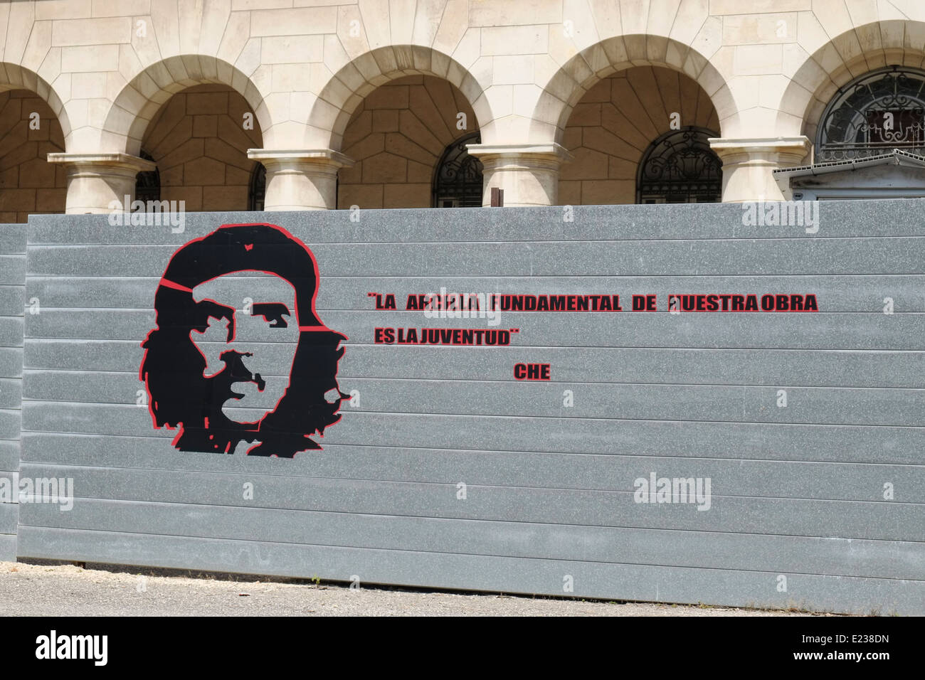 Une Citation De Che Guevara A L Exterieur Du Musee De La Revolution La Vieille Havane Cuba Photo Stock Alamy Une Citation De Che Guevara A L Exterieur Du Musee De La Revolution La Vieille Havane Cuba Photo Stock Alamy