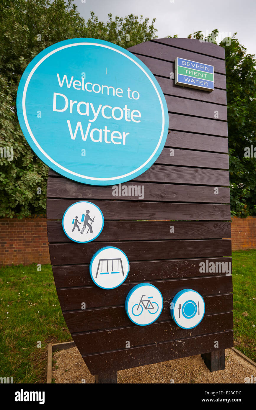 Panneau d'entrée d'eau dans le Warwickshire UK Dunchurch Park Banque D'Images