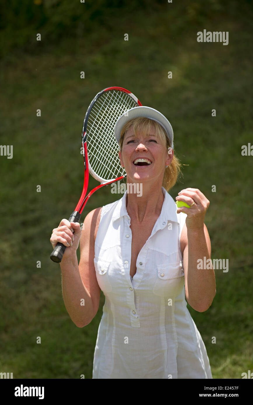 Jubilant tennis player Banque D'Images